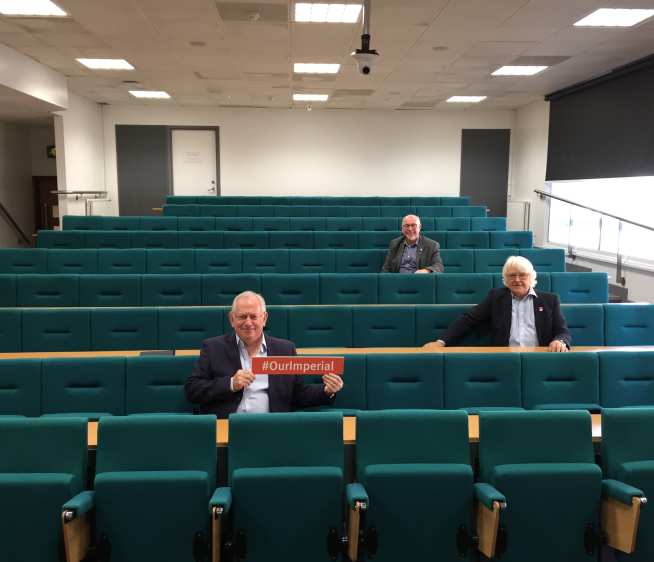 Three alumni from the Aeronautics class of 1969 in their old lecture theatre