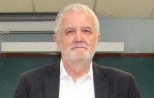 Professor Juan Luis Vázquez